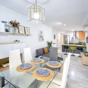 3 Bedroom Elegant & Cozy Centre Granada